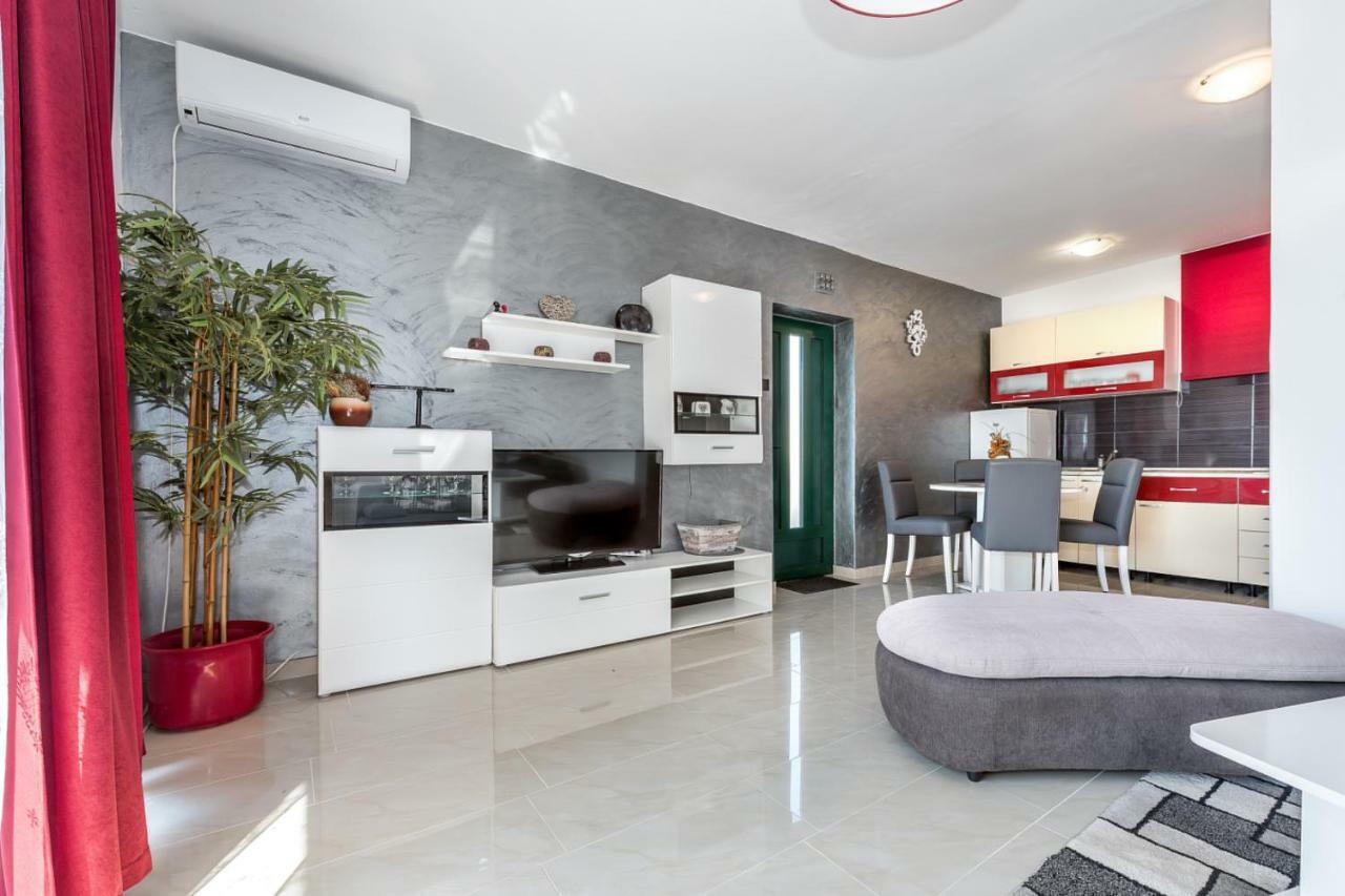 Luena Apartamento Grebaštica Exterior foto